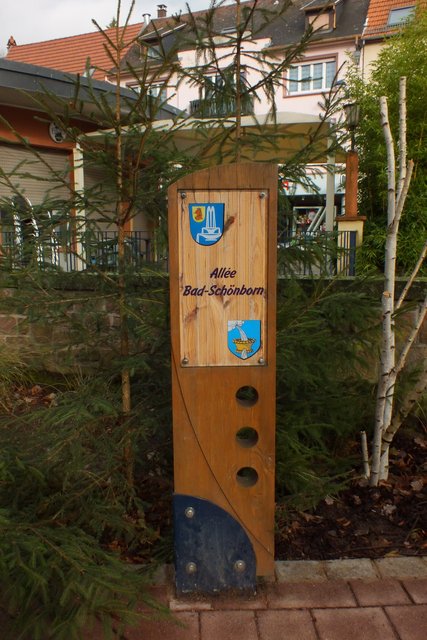 Niederbronn les Bains: Allee Bad Schönbor